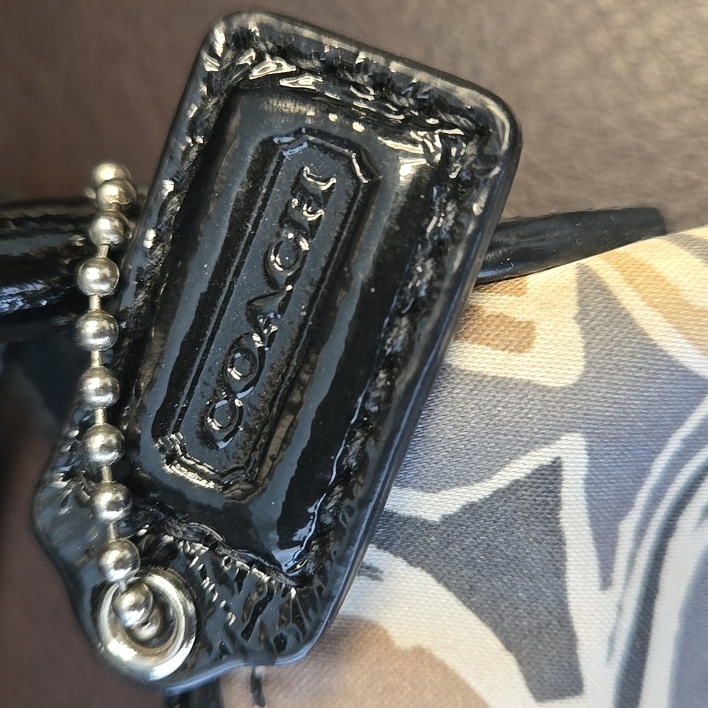 Vintage Coach Bag - Picture 3 of 9